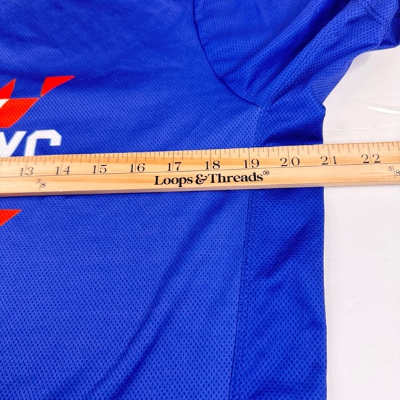 Tracksmith T-Shirt Men Large Blue New York City Marathon Running Activewear Tee - Picture 9 of 11